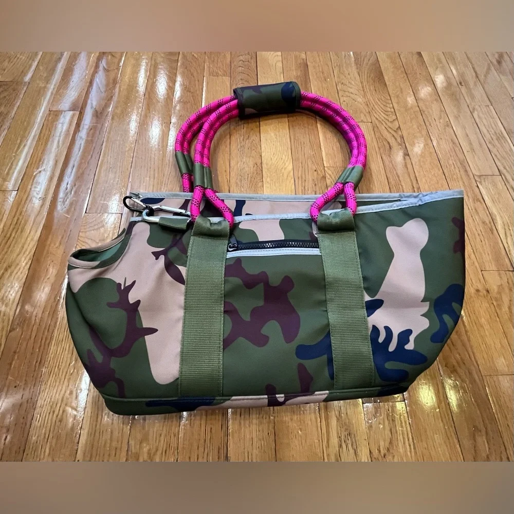 Roverlund Out-and-About Pet Tote in the Camo/Magenta color combination. - Picture 8 of 16